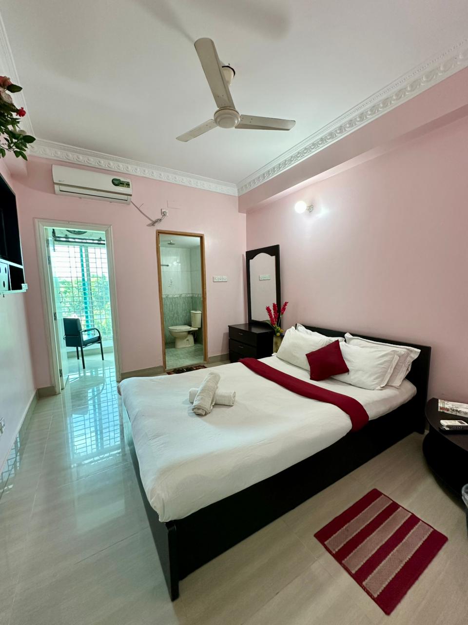 Executive Couple Deluxe with Balcony