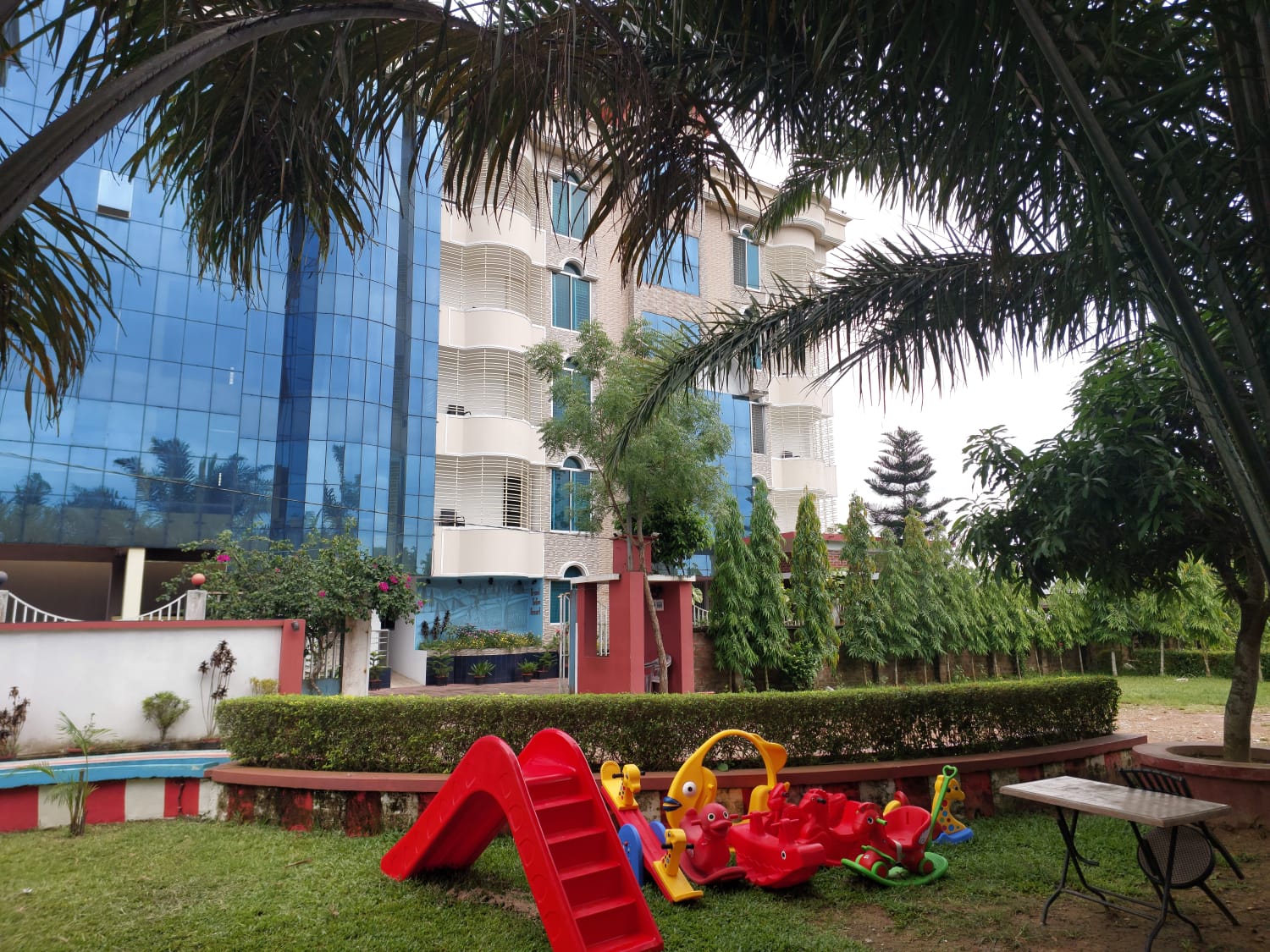 Grand Selim Resort — Estate & Tea Gardens
